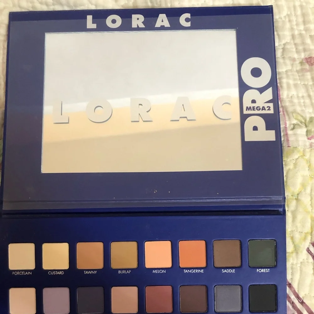 Palette - Picture 2 of 4